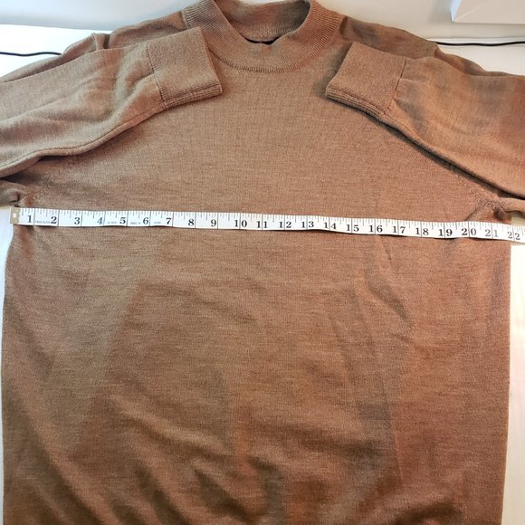 W.H. Belk Sportswear Merino Wool Long Sleeve Mock Turtleneck Tan Sweater Size L - Picture 4 of 7